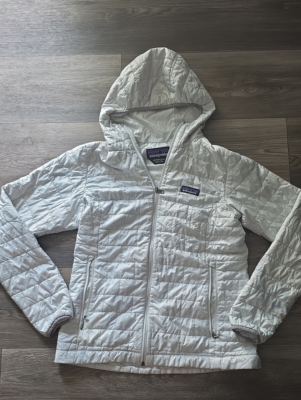 Patagonia White Quilted Hooded Jacket